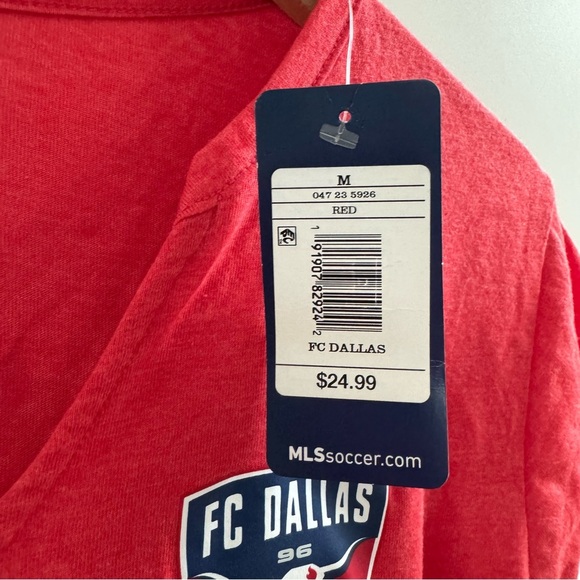 FC Dallas MLS soccer tshirt | NWT | size M | red - Picture 3 of 5